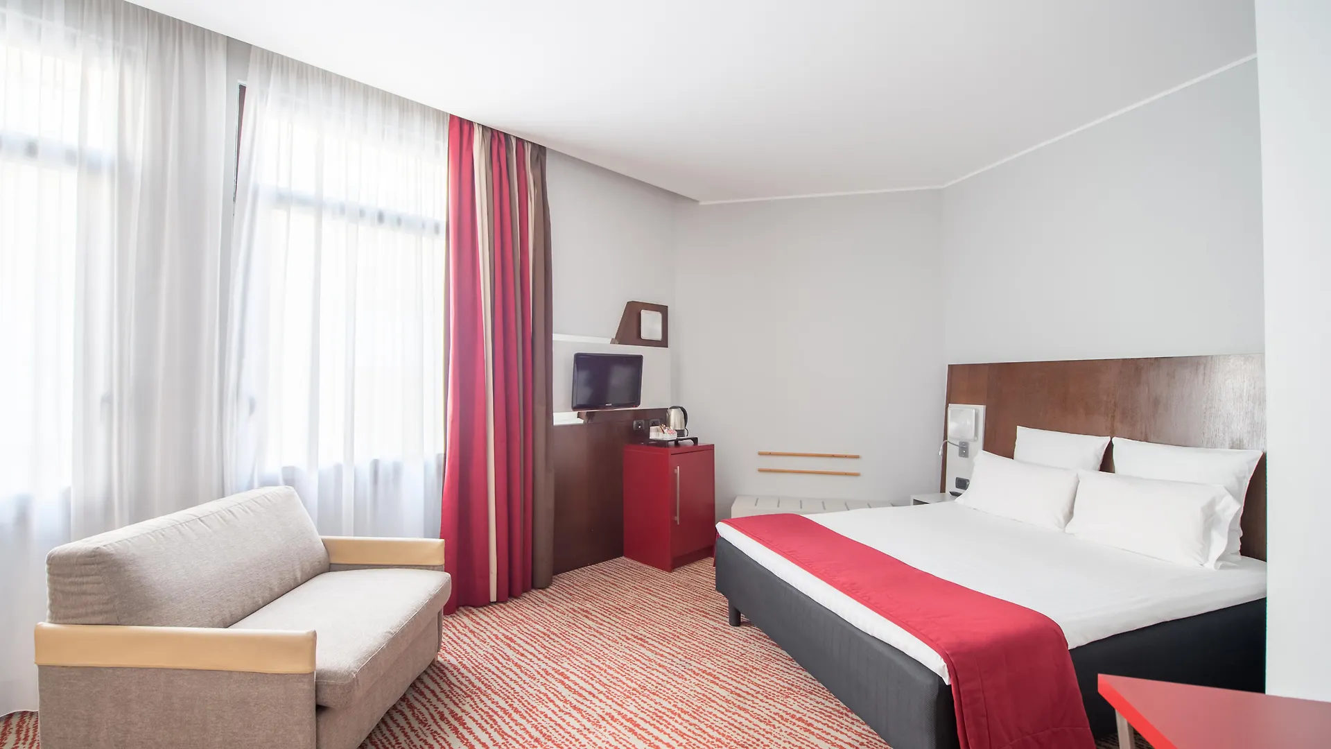 *** Hotel Mercure Roma Piazza Bologna Italy