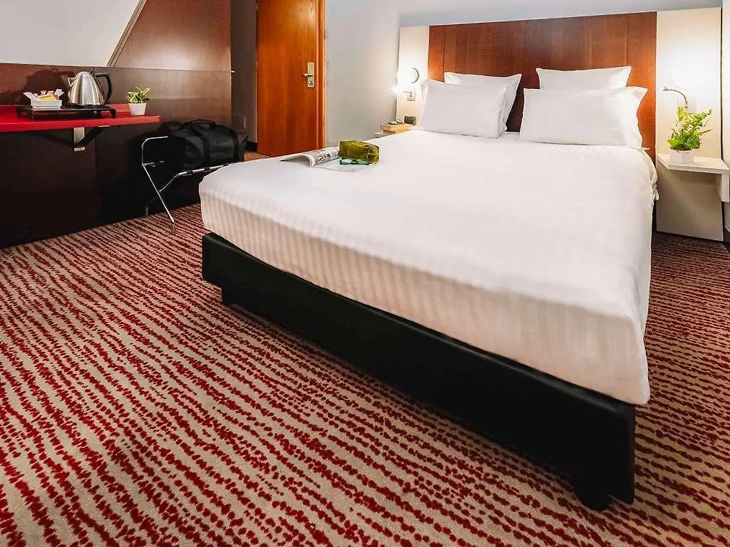 Mercure Roma Piazza Bologna Italy