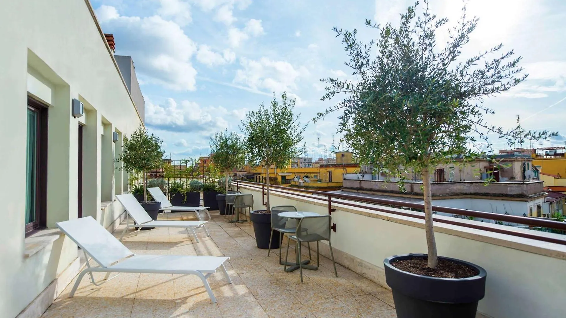 Mercure Roma Piazza Bologna Hotel